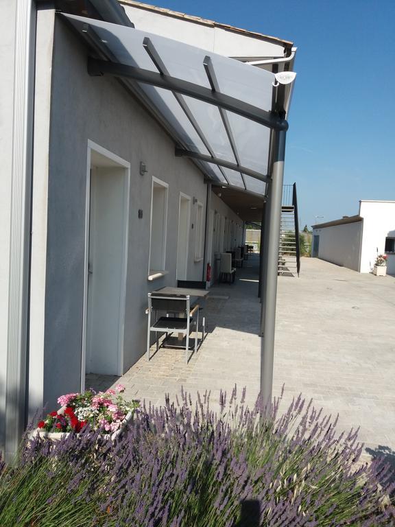 Le Cay Hotel Roquebrune-sur-Argens Exterior photo